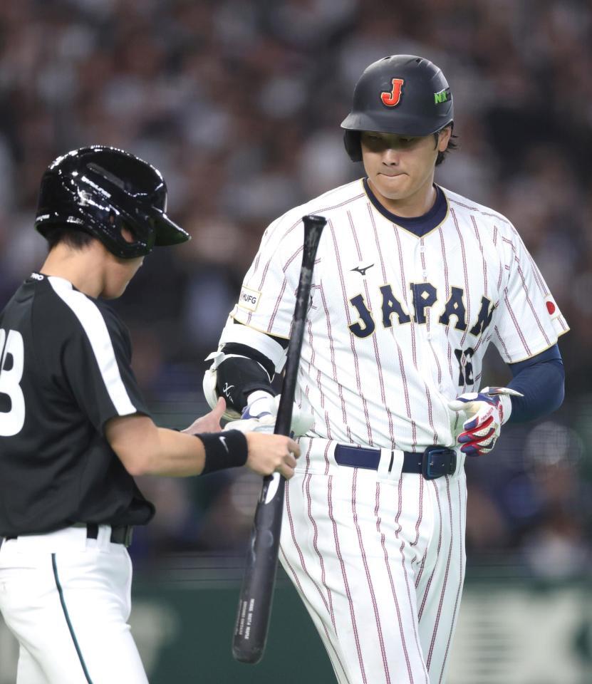 大谷翔平は申告敬遠 東京ドームが特大のブーイングに包まれる 代打