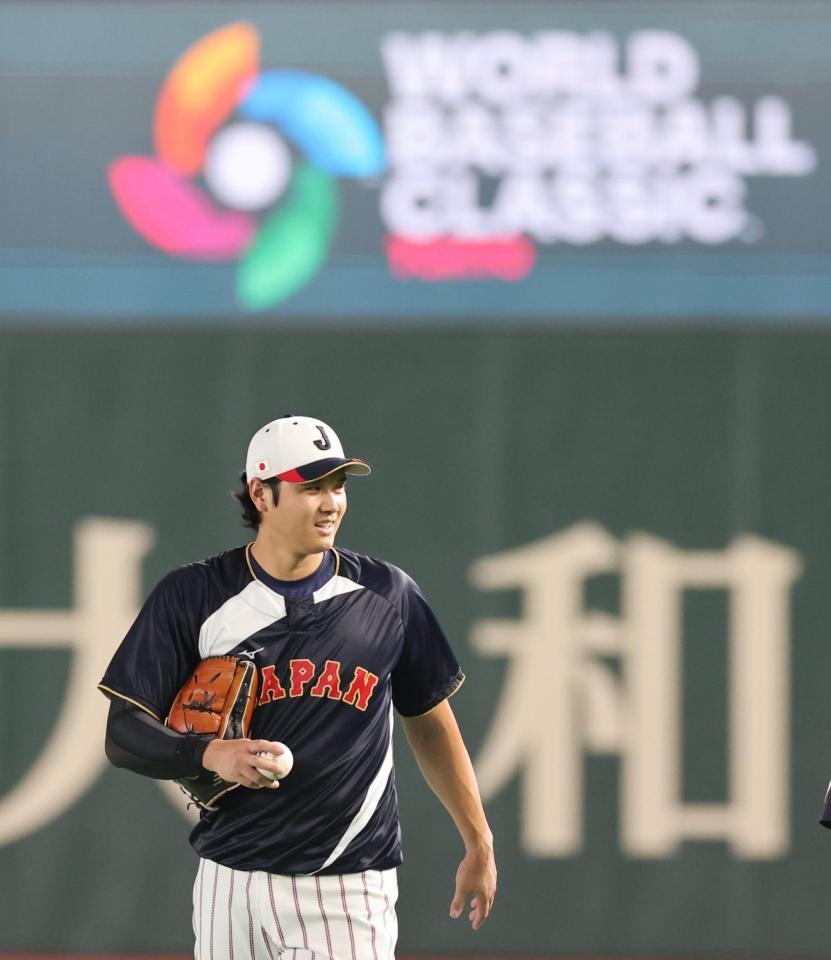 キャッチボールを終えた大谷