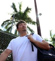 練習を終え、引き上げる鈴木（撮影・伊藤笙子）