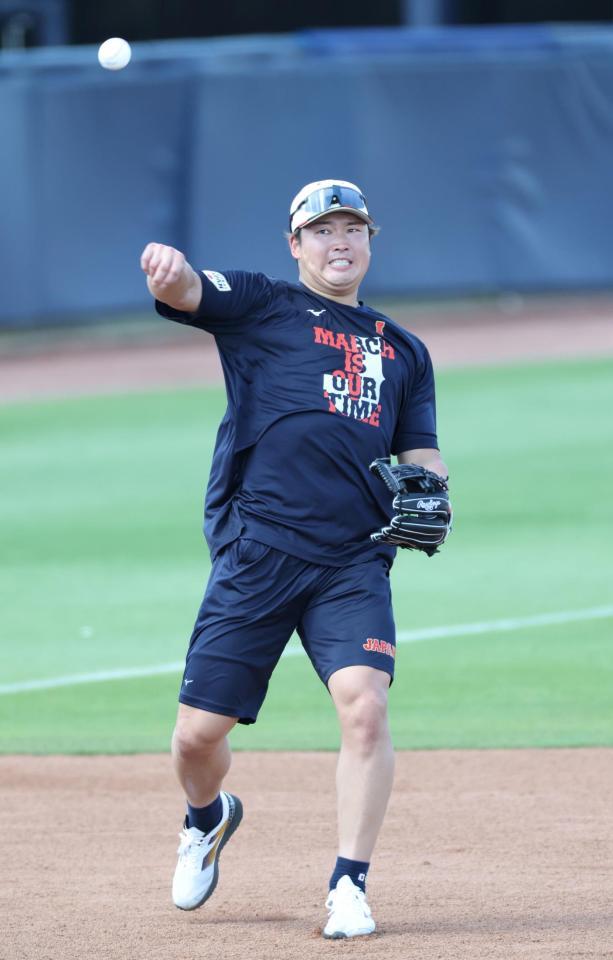 練習を行った村上（撮影・伊藤笙子）