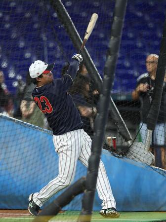 打撃練習をする森下（撮影・伊藤笙子）