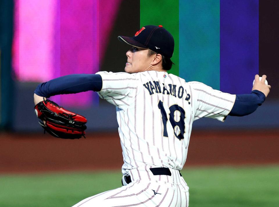 キャッチボールをする山本