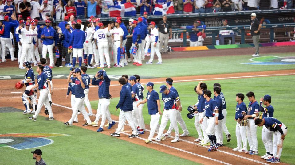 ドミニカ相手に７回コールド負けを喫した韓国ナイン（撮影・伊藤笙子）