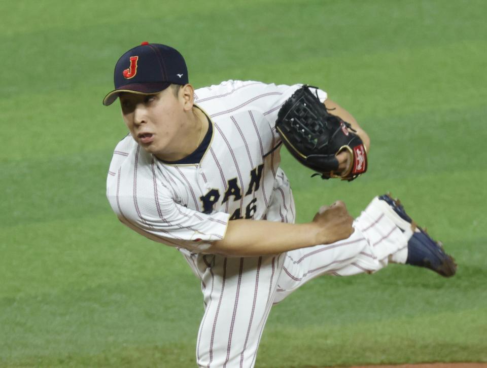 　ベネズエラ戦の５回途中に登板した藤平（共同）