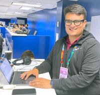 　ダニエル・アルバレス・モンテス記者