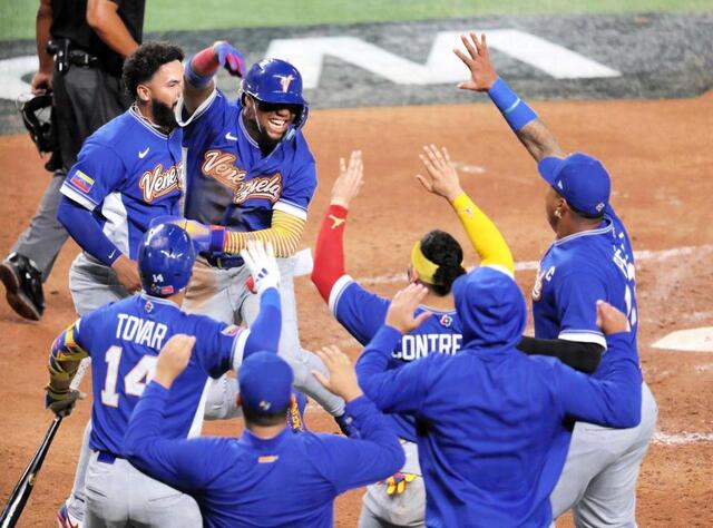 ベネズエラ逆転で球場が揺れる珍事