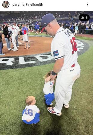 スミスの妻カーラさんのインスタグラム＠ｃａｒａｍａｒｔｉｎｅｌｌｓｍｉｔｈ（３月１９日付）より