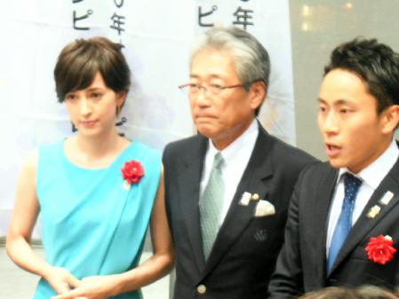 ＩＯＣ総会へ意気込む（左から）滝川クリステル、ＪＯＣの竹田会長、太田雄貴