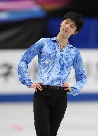 　ＳＰを終え首をかしげる羽生結弦（撮影・内山田正夫）