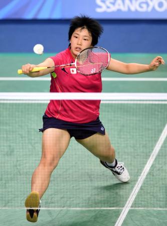 　女子シングルス１回戦でプレーする山口茜＝仁川（共同）