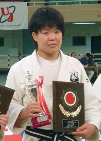 　女子７８キロ級で２連覇を果たした梅木真美＝日本武道館