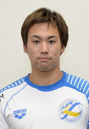 　カメラを盗んだとして、日本選手団から追放された冨田尚弥