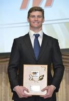 バーンズが２季連続ＭＶＰ