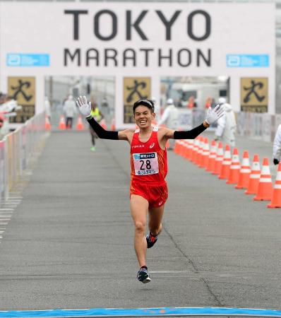 　日本人トップの７位でゴールした今井正人（撮影・北野将市）