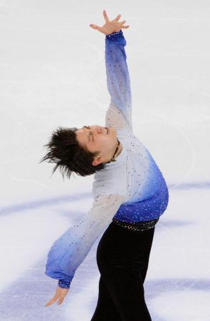 　男子ＳＰで首位に立った羽生結弦の演技