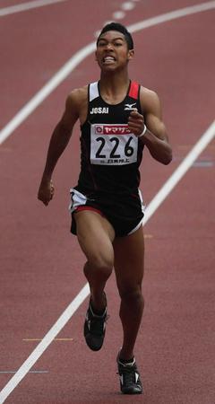 　男子２００メートル予選で高２の歴代最高タイムを記録し、決勝進出したサニブラウン・アブデル・ハキーム