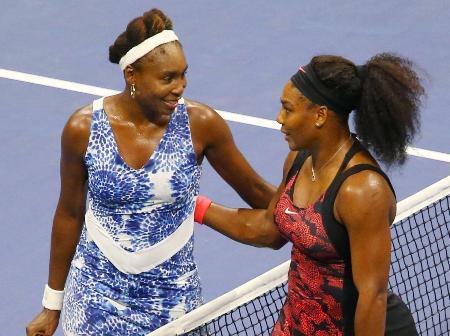 テニス、セリーナが姉妹対決制す