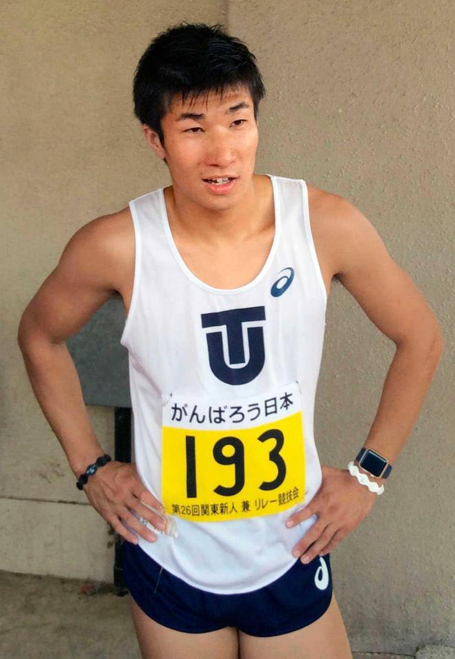 　陸上関東学生新人選手権の２００メートルに出場し、２０秒９２で優勝した桐生祥秀