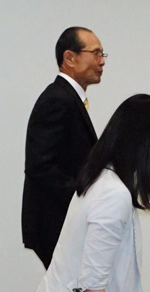 東京五輪のエンブレム選定に向けたエンブレム委員会に参加した王貞治氏＝都内