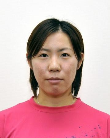 バド、女子の佐藤らが８強入り