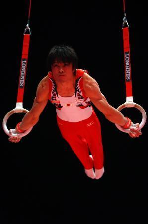 世界体操、日本が暫定首位