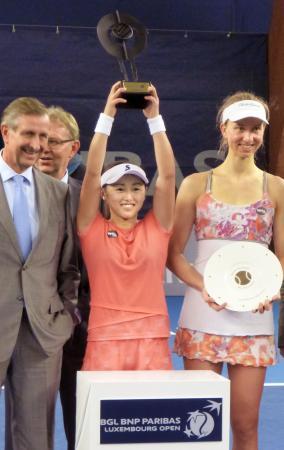 テニス、土居美咲がツアー初優勝