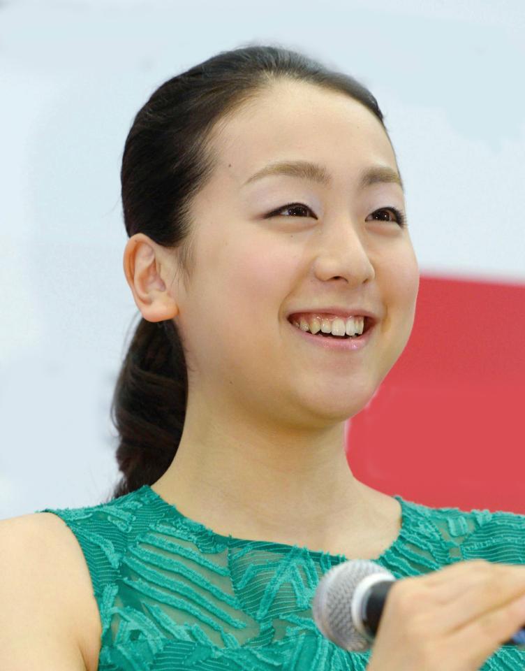 ＧＰ復帰戦のＳＰで首位に立った浅田真央