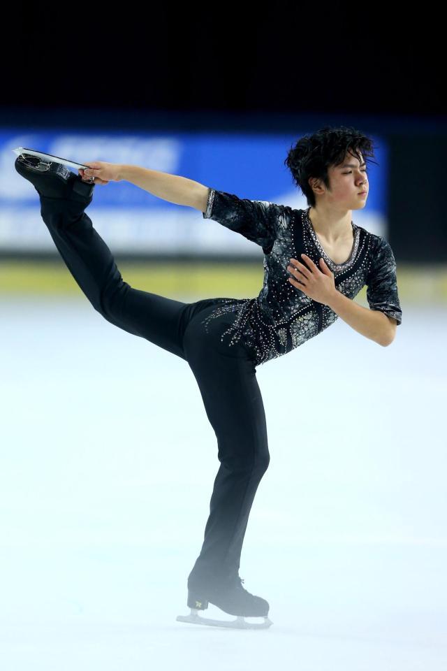 　男子ＳＰで首位に立った宇野昌磨の演技＝ボルドー（ゲッティ＝共同）