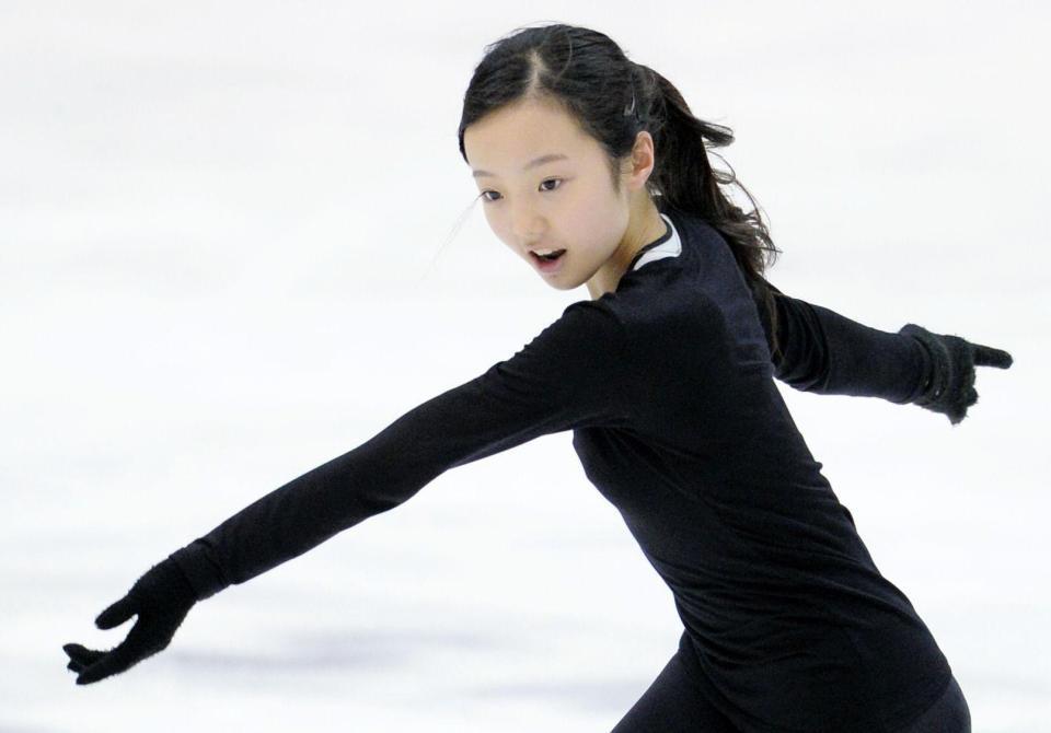 公開練習を行った本田真凜＝北海道・真駒内セキスイハイムアイスアリーナ（撮影・開出牧）