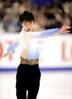 男子ＳＰで演技する羽生結弦（撮影・開出牧）