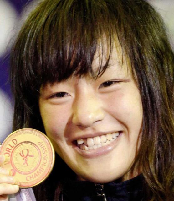 登坂絵莉、初の五輪「絶対に金メダル」