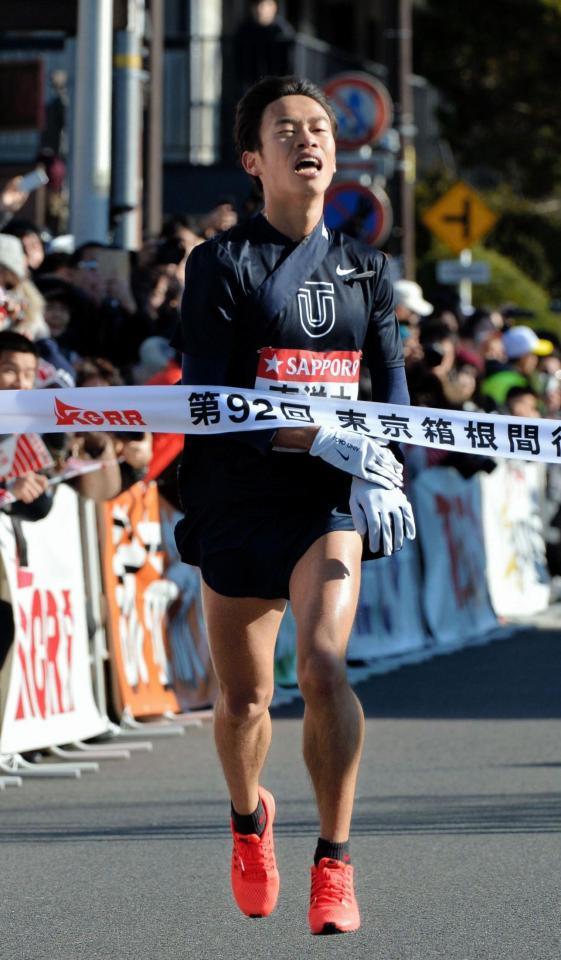 箱根駅伝往路で２位となった東洋大・五郎谷俊＝神奈川・箱根（撮影・佐々木彰尚）