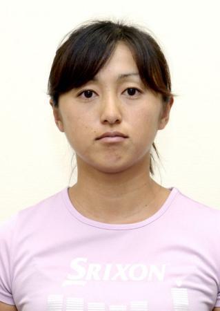 女子テニス、土居１回戦で敗れる