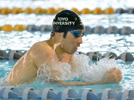 　萩野公介の４００メートル個人メドレーの平泳ぎ＝東京都豊島区