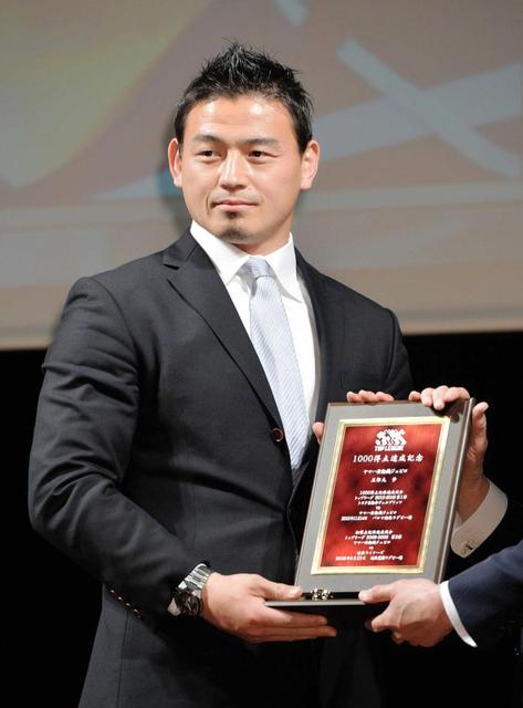 五郎丸３度目得点王　世界最高峰へ