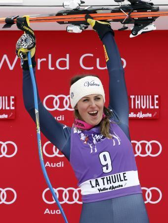 滑降、ファンキーニが今季初勝利