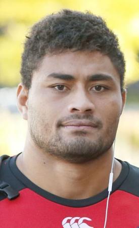 ラグビー、マフィが終盤にトライ