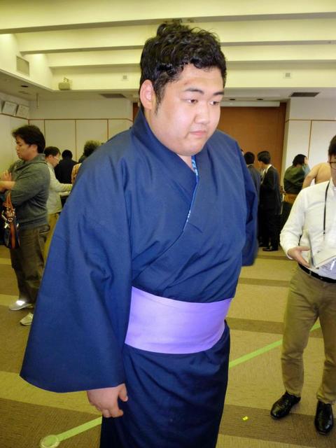 アマレス出身稲垣ら４６人体格検査パス