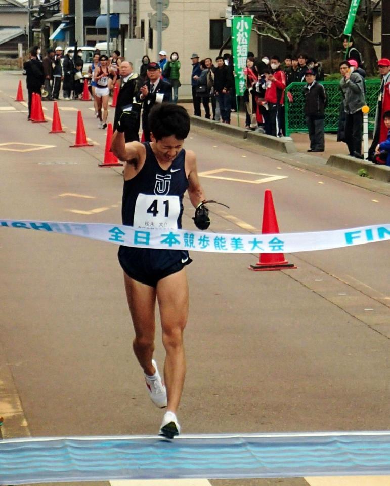 　初優勝し、リオ五輪代表に内定した松永大介