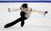 　男子フリーで演技する羽生結弦＝ボストン（共同）