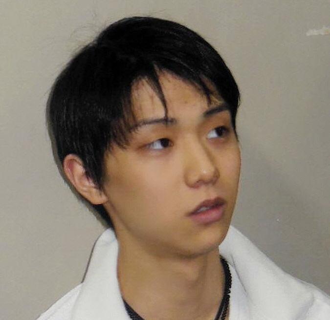 テンと握手した羽生結弦