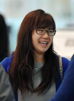 香港で行われる卓球アジア予選に向け出発する福原愛＝羽田空港（撮影・堀内翔）