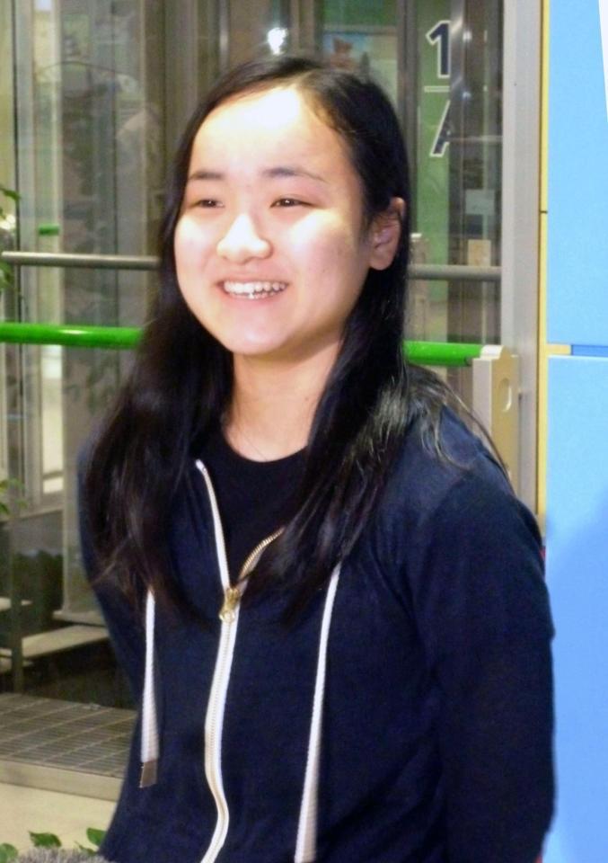 リオ五輪アジア予選から帰国した卓球女子日本代表の伊藤美誠