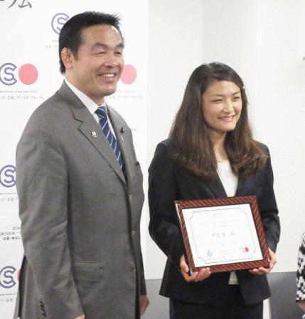 伊調選手ら国際会議の親善大使に
