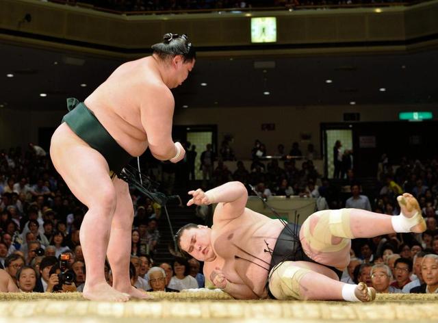 宇土市出身・正代、大関照ノ富士戦で初白星「少しでも元気を届けられたら