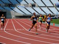 男子２００メートルにオープン参加したサニブラウン（３１２）＝ヤンマースタジアム長居