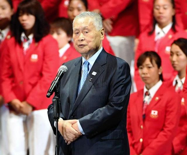 森喜朗氏が五輪選手団に説教　「国歌を歌わない選手は日本代表ではない」