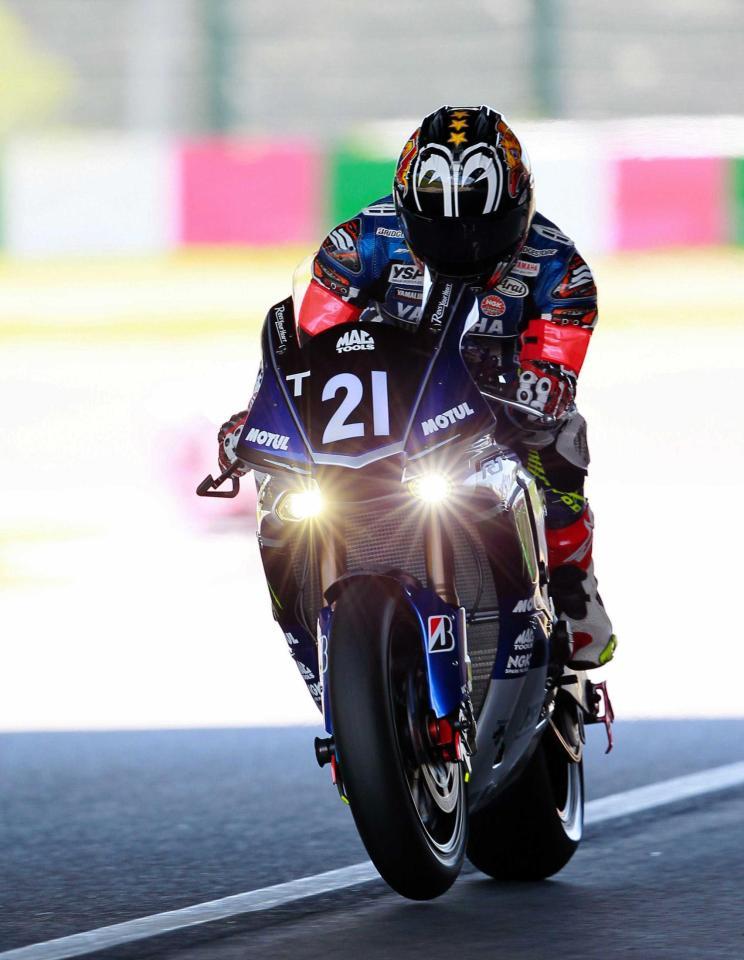 　１回目の予選で２分６秒９０８の驚速タイムを叩き出したヤマハ・ファクトリー・レーシングチームの中須賀克行