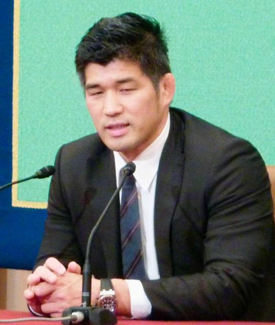 柔道男子・井上康生監督２０年東京へ「全階級で金を」