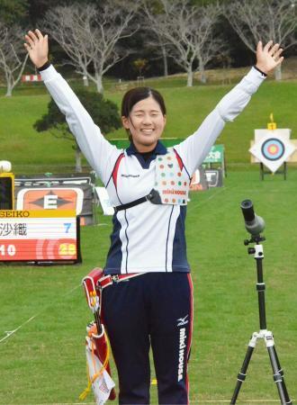 　女子で４年ぶり２度目の優勝を果たした永峰沙織＝つま恋多目的広場